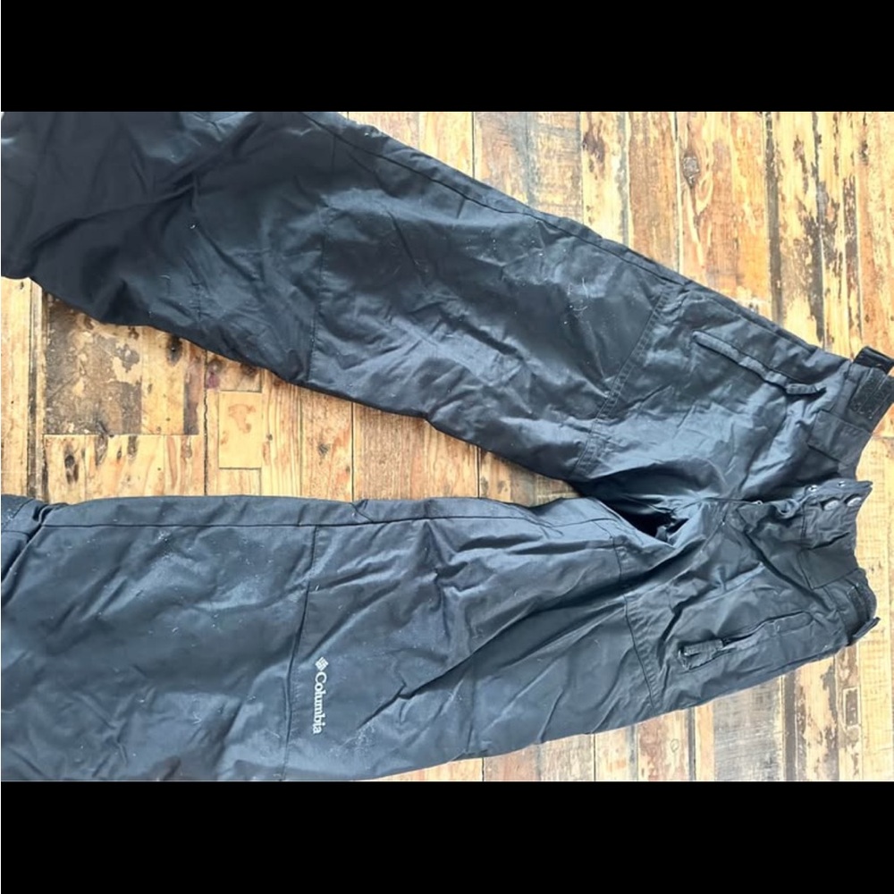 Columbia Black Winter Gear